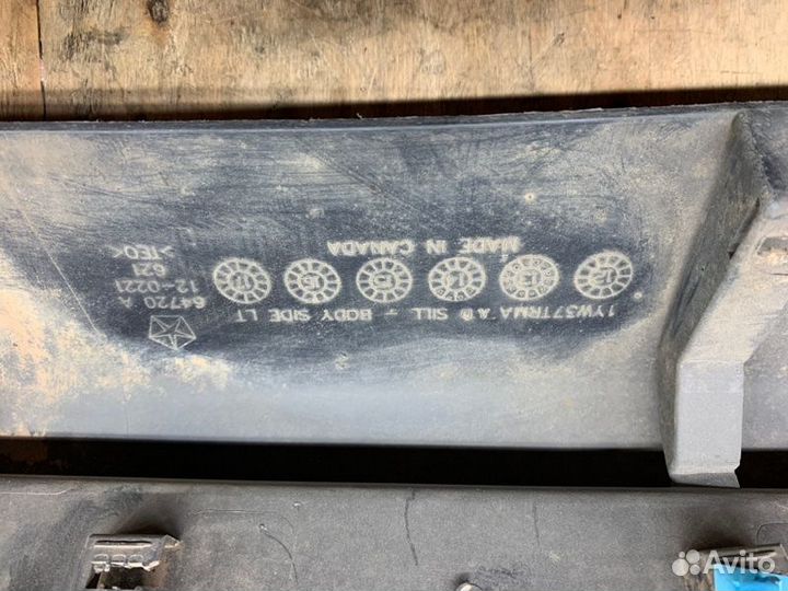 Накладка на порог левая Jeep Cherokee KL EHB 2014