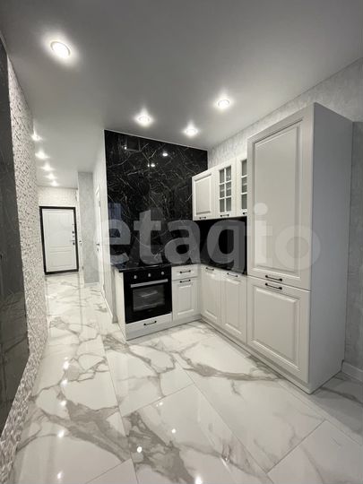 1-к. квартира, 42 м², 21/22 эт.