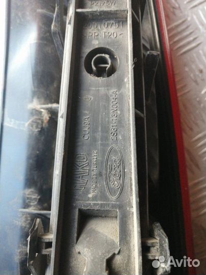 Фонарь наружный задний левый Ford Fiesta CBK 1.4