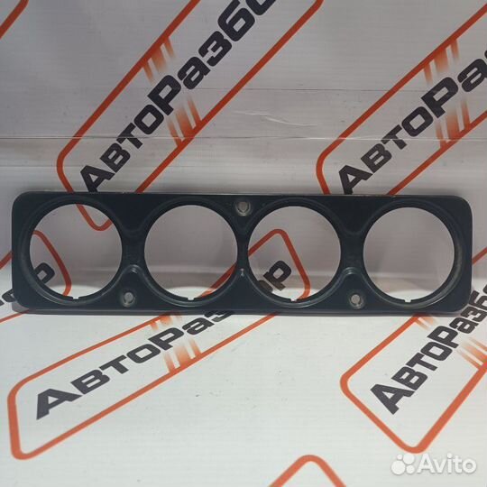 Рамка комбинации приборов УАЗ 469