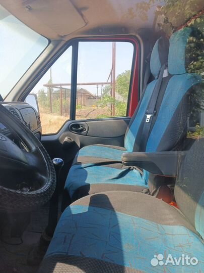 Ford Transit изотермический, 2001