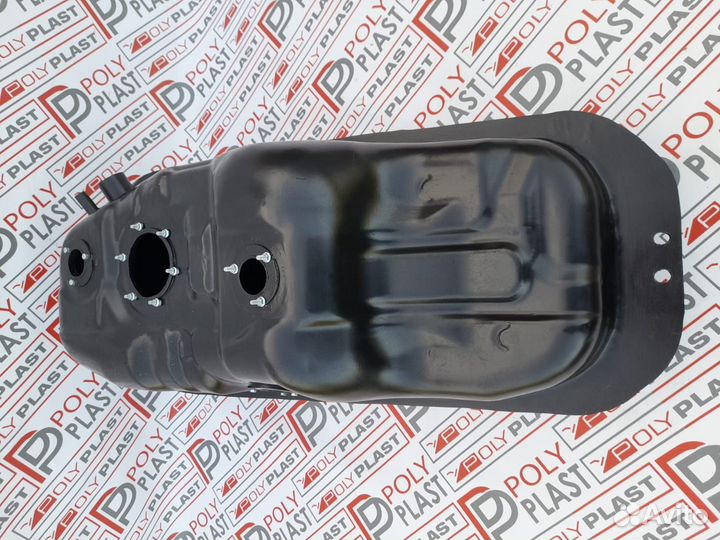 Топливный бак Mitsubishi Pajero Sport K9 1997-2008