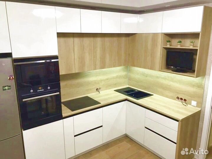 Кухонные гарнитуры и кухни