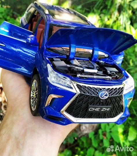 Новый Lexus LX 570 машинка/металл/21см