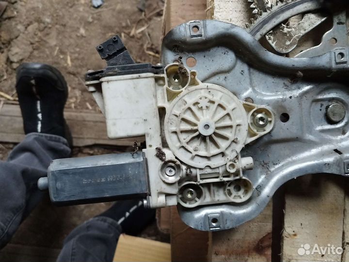 Стеклоподъемники toyota corolla 120