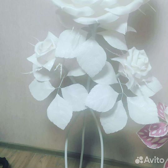 Цветы из изолона светильник