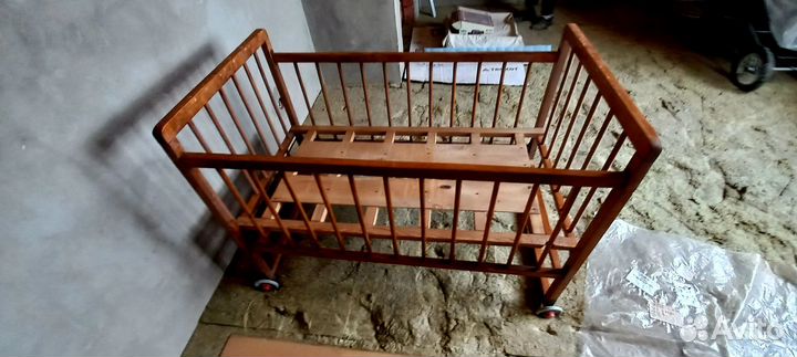 Кроватка детская