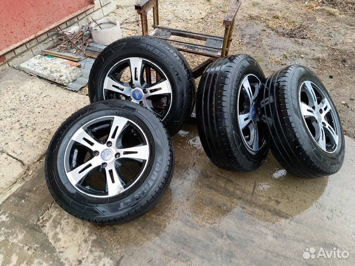 Hankook Vantra LT RA18 195/70 R15