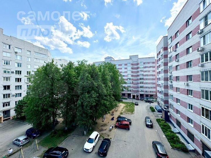 2-к. квартира, 82,8 м², 5/9 эт.