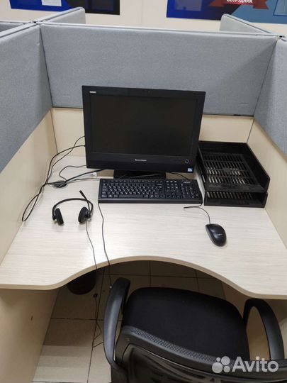 Рабочее место под call-center