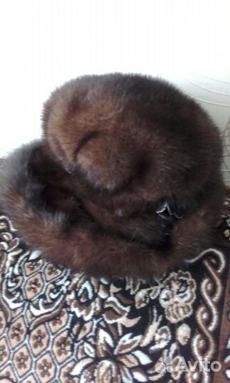 Продажа меховых головных уборов