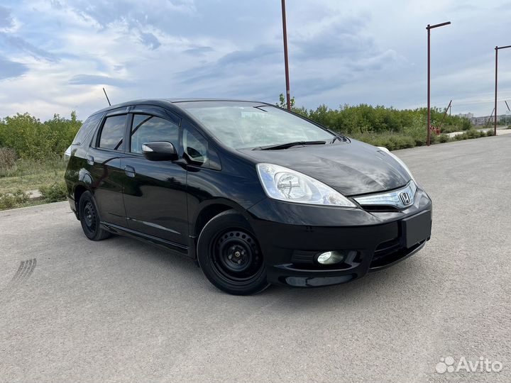 Honda Fit Shuttle 1.3 CVT, 2012, 111 200 км