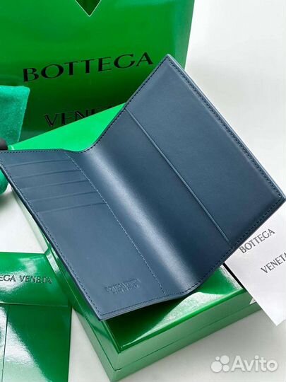 Обложка на паспорт Bottega Veneta