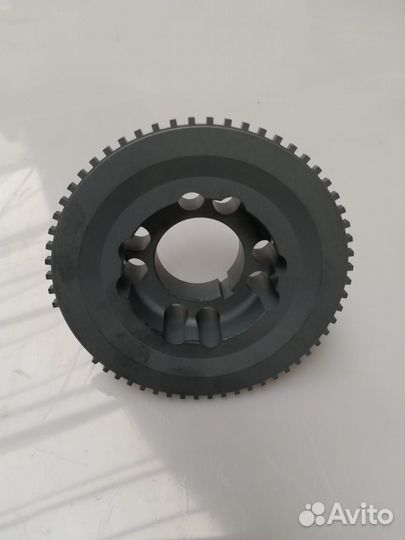 Шестерня привода коленвала и топливного насоса