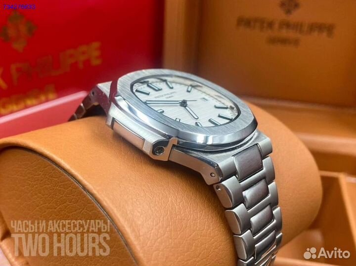 Часы Patek Philippe Nautilus