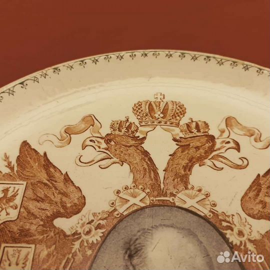 Коллекционная антикварная тарелка