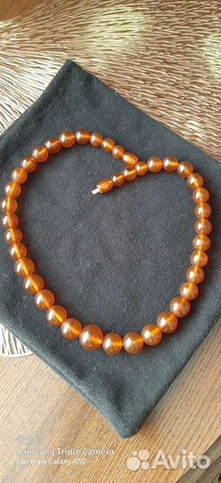 Янтарные бусы СССР