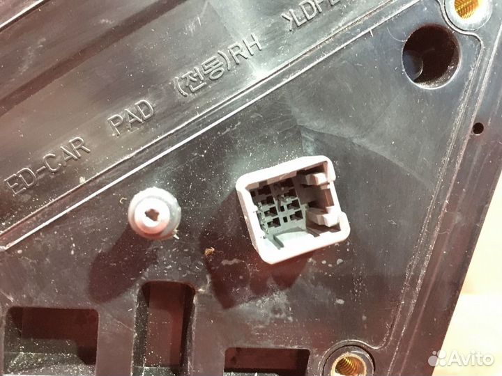 Зеркало заднего вида правое Kia Ceed хетчбэк G4FC