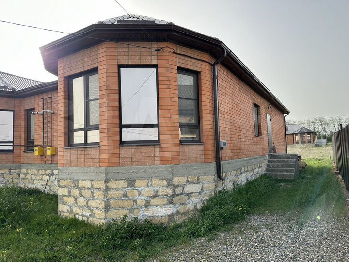 Коттедж 92 м² на участке 3 сот.