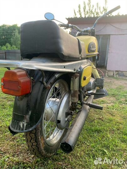 Два мотоцикла Восход 2м