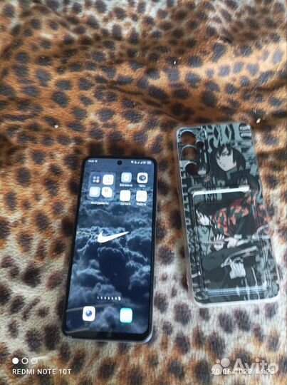 TECNO Pova 4, 8/128 ГБ