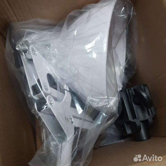 Светильник настольный новый