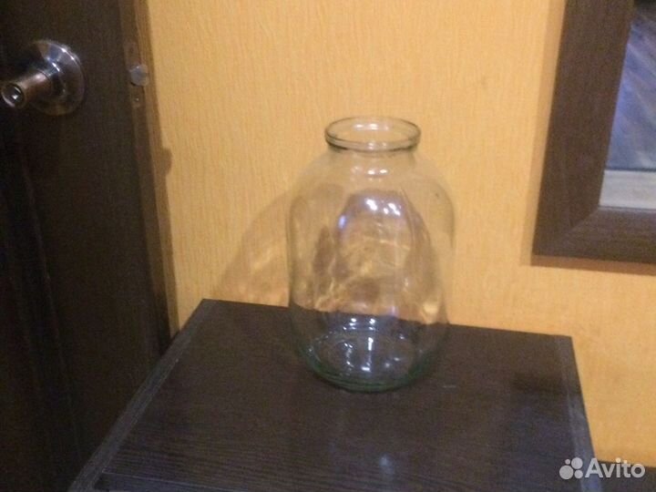 Банка стеклянная