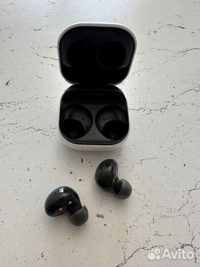 Беспроводные наушники samsung buds 2