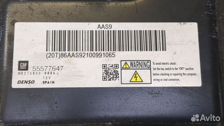 Блок управления двигателем Opel Astra J, 2010