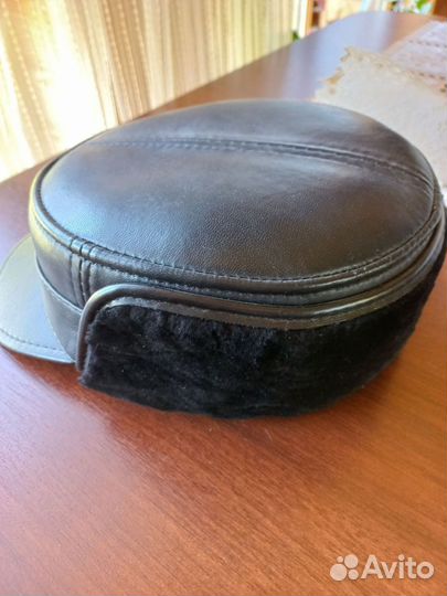 Мужская кожаная кепка