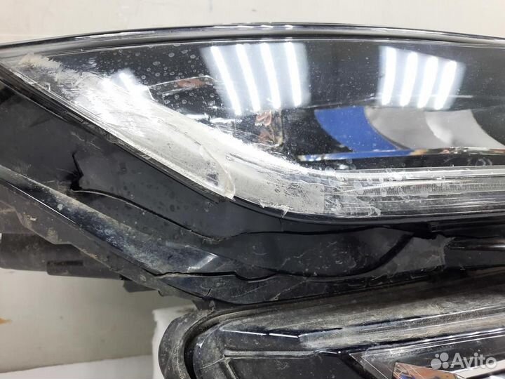 Фара правая LED skoda kodiaq 2016-нв донор