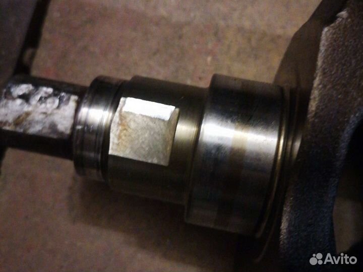 Коленвал mitsubishi lancer 9 1.6 AT 4G18