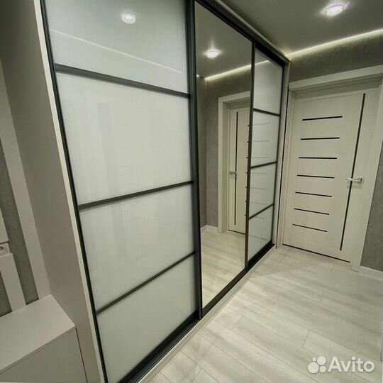 Функциональный шкаф купе