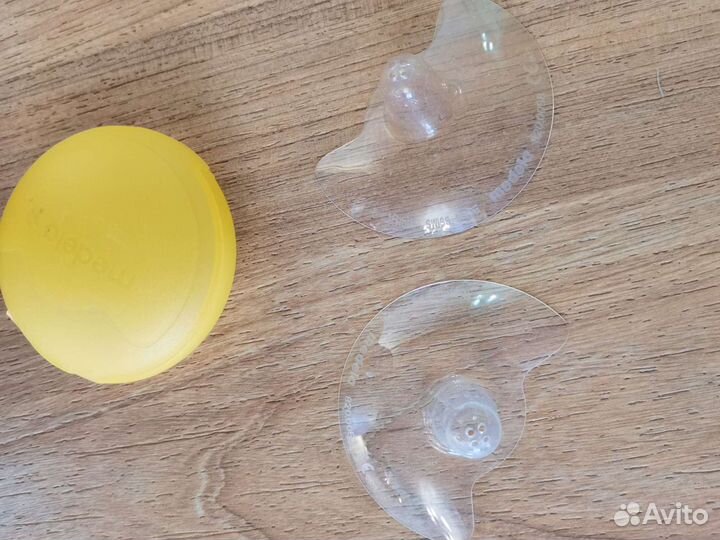 Накладки на грудь medela