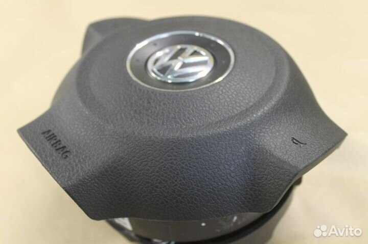 Рулевая накладка Volkswagen Polo