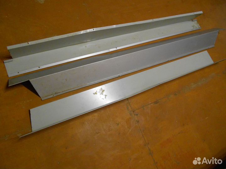 Отливы, козырьки на окна и балконы б/у