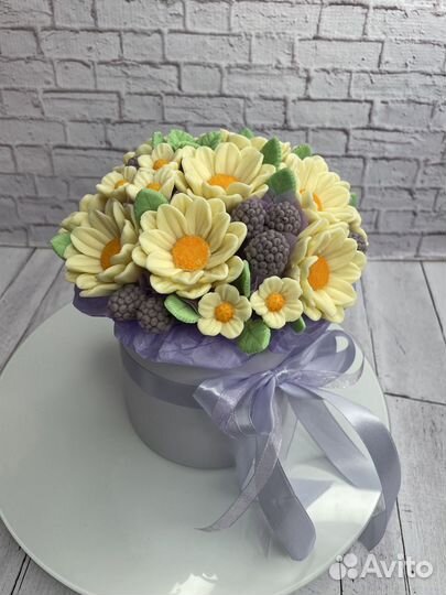 Букет из шоколадных цветов