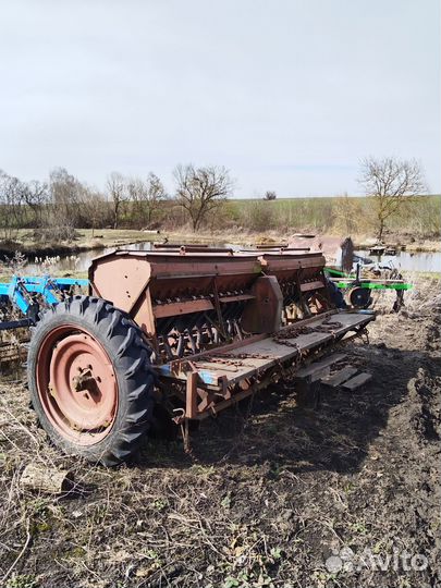 Продам сеялку