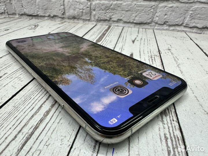 iPhone Xs Max, 64 ГБ