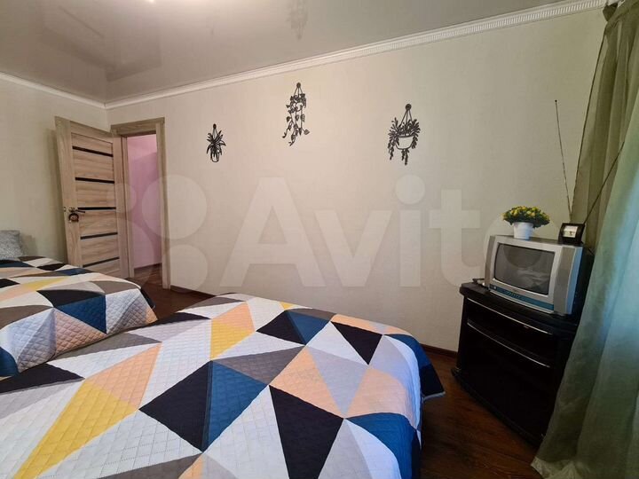 2-к. квартира, 52 м², 2/9 эт.