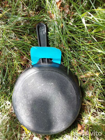 Сковорода чугунная литая