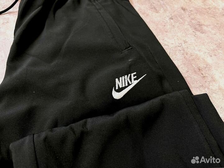 Спортивные костюмы Nike