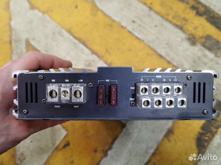 Автомобильный Усилитель 4х канальный rx4.120ab