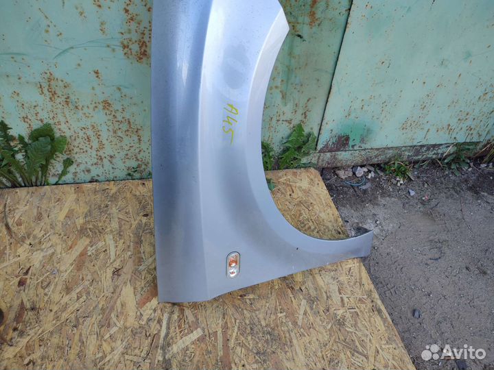 Правое крыло Seat Leon 2