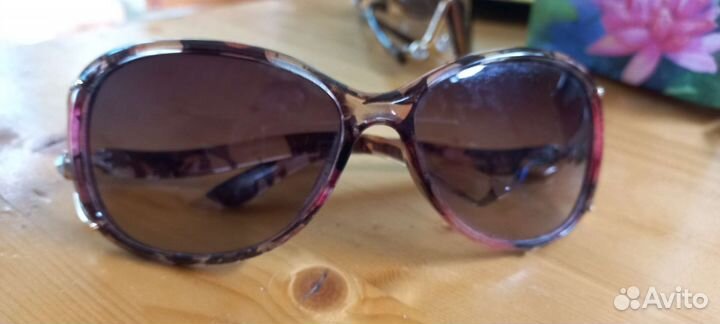 Солнцезащитные очки женские