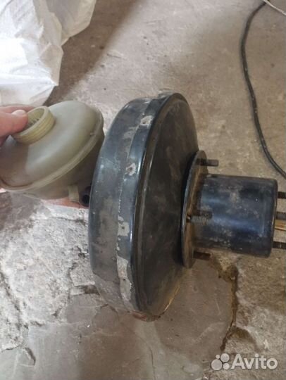 Вакуумный усилитель тормозов Ауди 80 б3