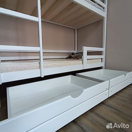 Кровать двухъярусная высокий борт. Массив сосны