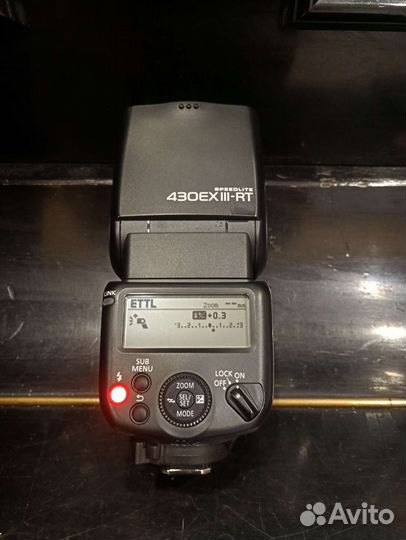 Вспышка камеры canon 430 EX III-RT