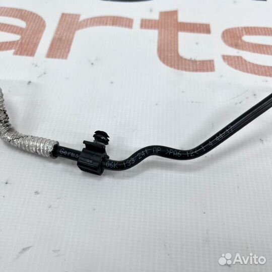 Трубка вакуумная Audi A5 8W 2018