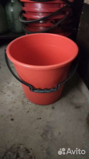 Бу ведра пластиковые